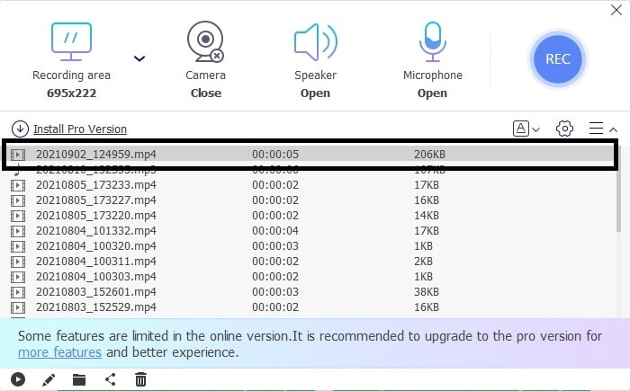 क्यूब बटन पर क्लिक करें